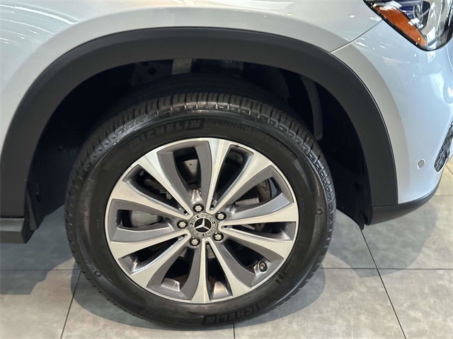 used 2022 Mercedes-Benz GLE car, priced at $52,991