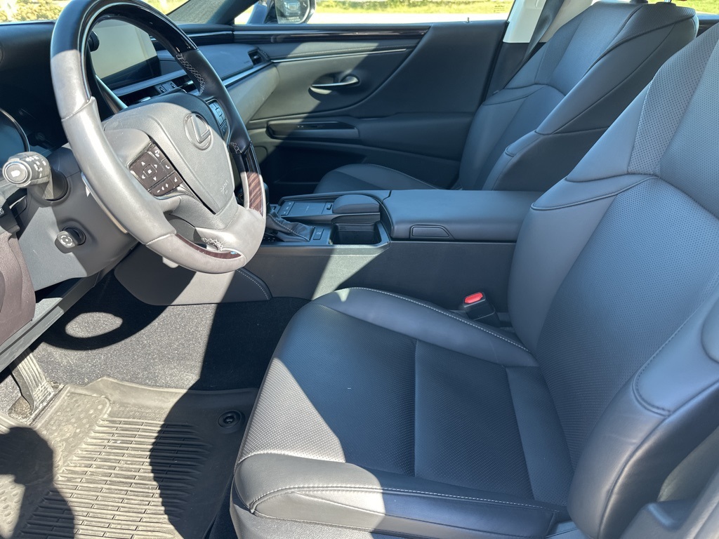 used 2020 Lexus ES car, priced at $37,590
