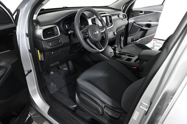 used 2018 Kia Sorento car, priced at $13,998