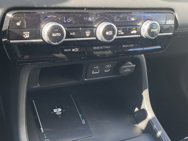 new 2025 Honda Pilot car, priced at $44,225