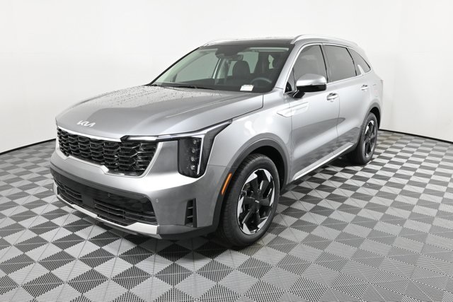 new 2025 Kia Sorento Hybrid car, priced at $42,159