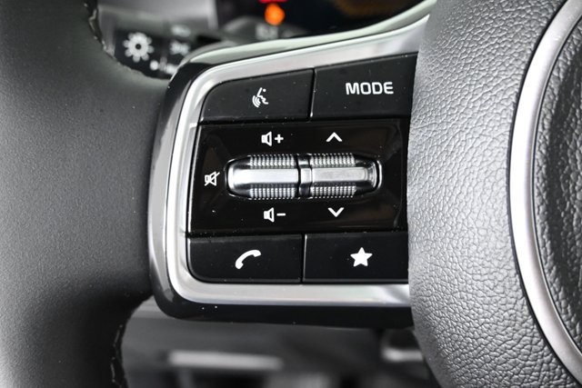 new 2025 Kia Sorento Hybrid car, priced at $42,159