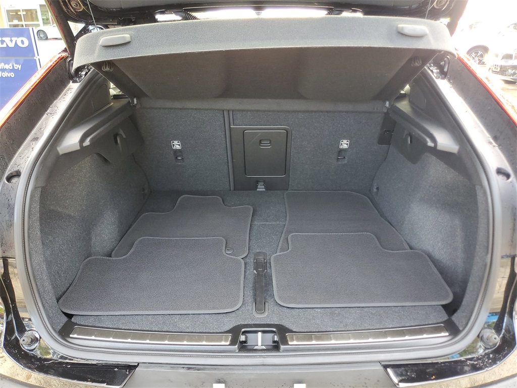 used 2023 Volvo C40 Recharge Pure Electric car, priced at $25,995