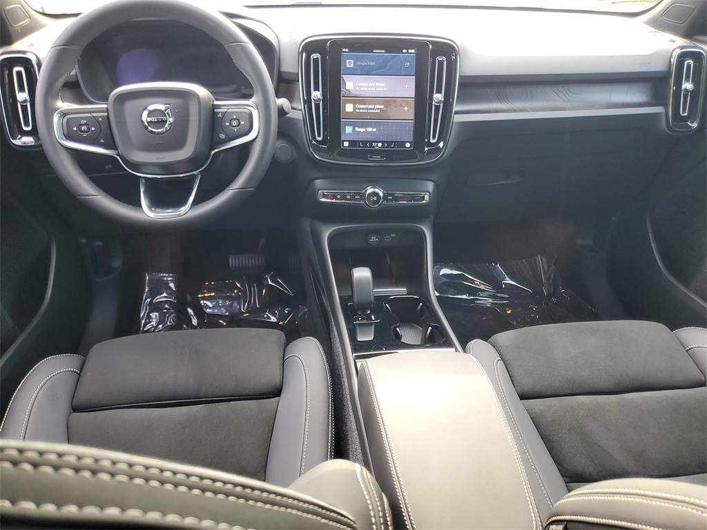 used 2023 Volvo C40 Recharge Pure Electric car, priced at $25,995
