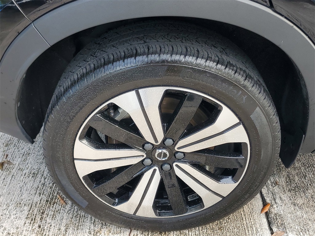 used 2023 Volvo C40 Recharge Pure Electric car, priced at $25,995