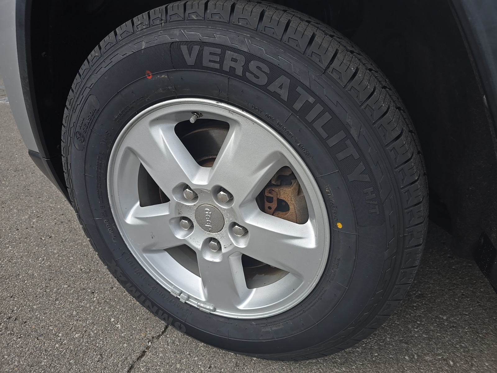 used 2012 Jeep Grand Cherokee car, priced at $9,100