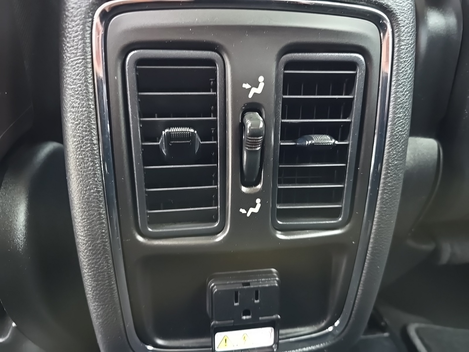 used 2012 Jeep Grand Cherokee car, priced at $9,100