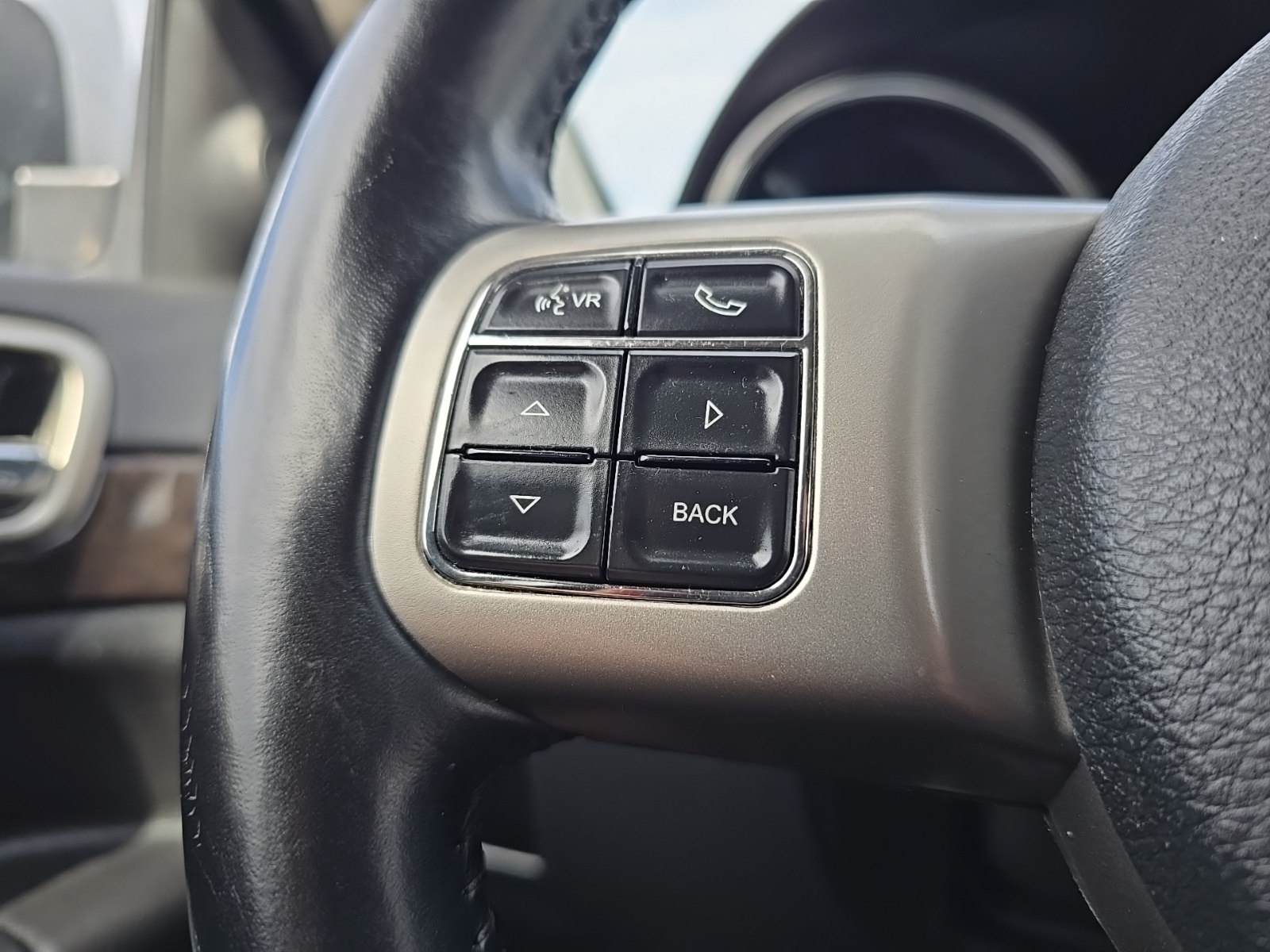 used 2012 Jeep Grand Cherokee car, priced at $9,100