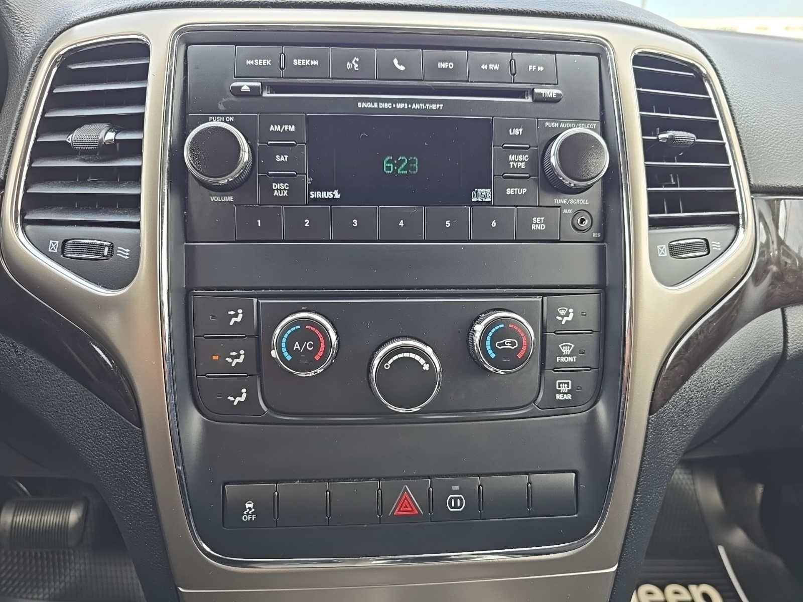 used 2012 Jeep Grand Cherokee car, priced at $9,100
