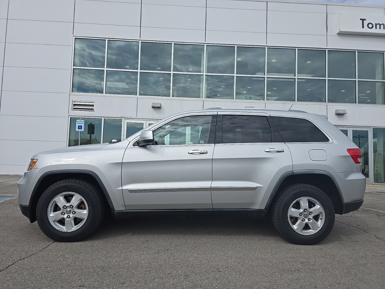 used 2012 Jeep Grand Cherokee car, priced at $9,100