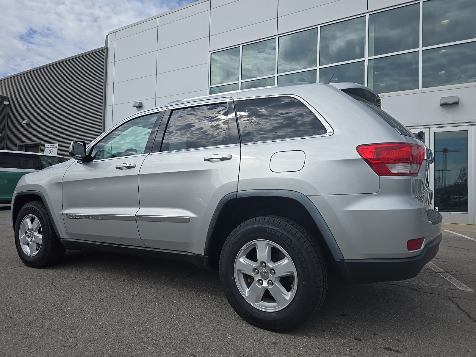 used 2012 Jeep Grand Cherokee car, priced at $9,100