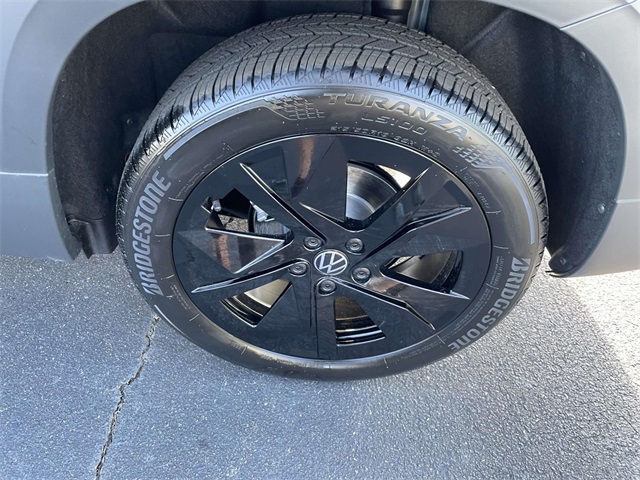 new 2025 Volkswagen Taos car, priced at $32,421