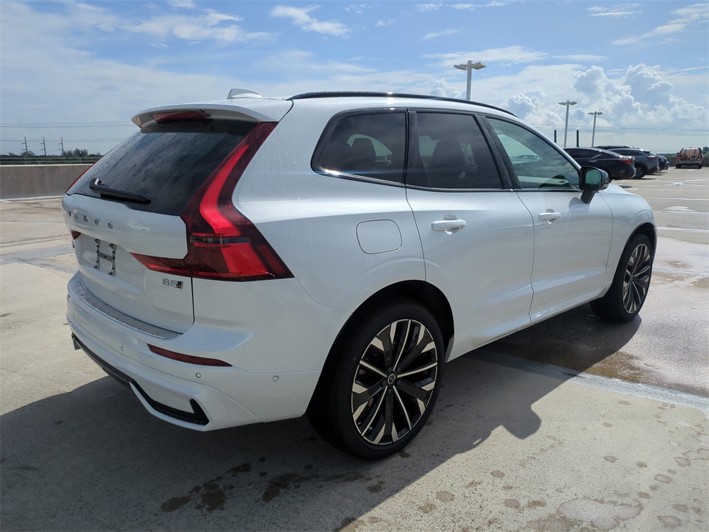 new 2026 Volvo XC60 car, priced at $60,935