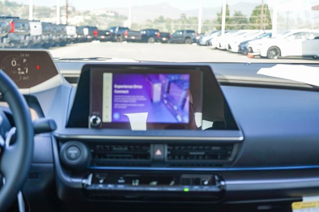 new 2026 Toyota Prius Plug-In Hybrid car, priced at $40,018