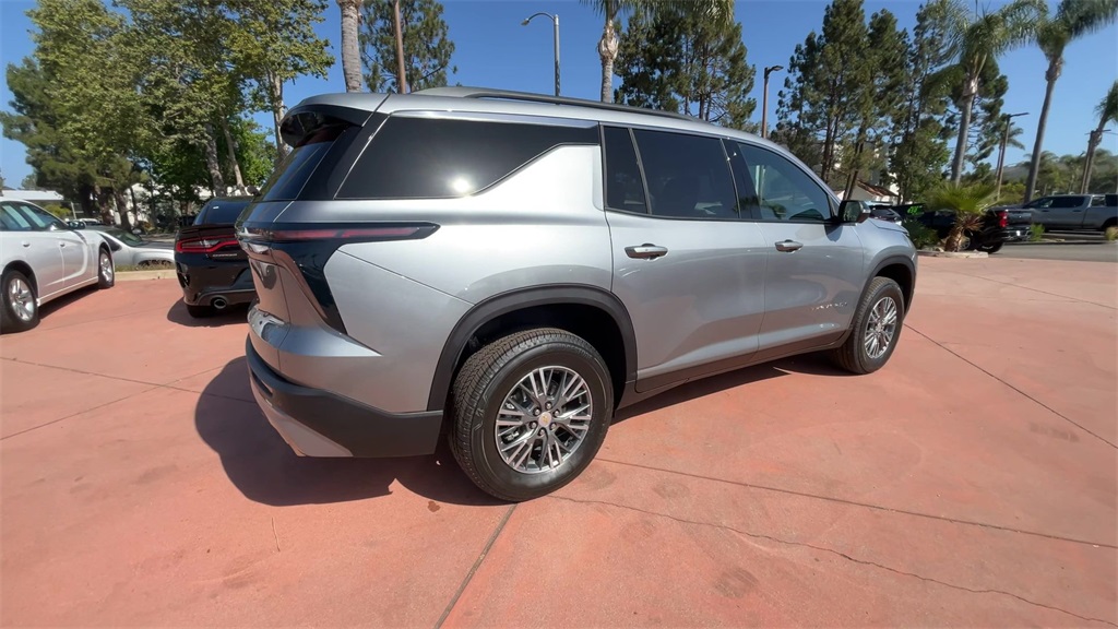 new 2025 Chevrolet Traverse car, priced at $44,310