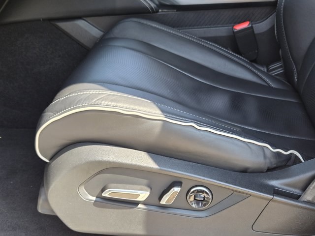 used 2023 Acura MDX car, priced at $45,700