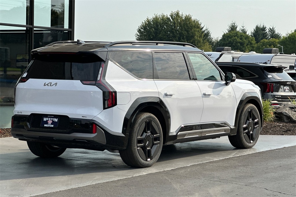 new 2026 Kia EV9 car, priced at $70,610