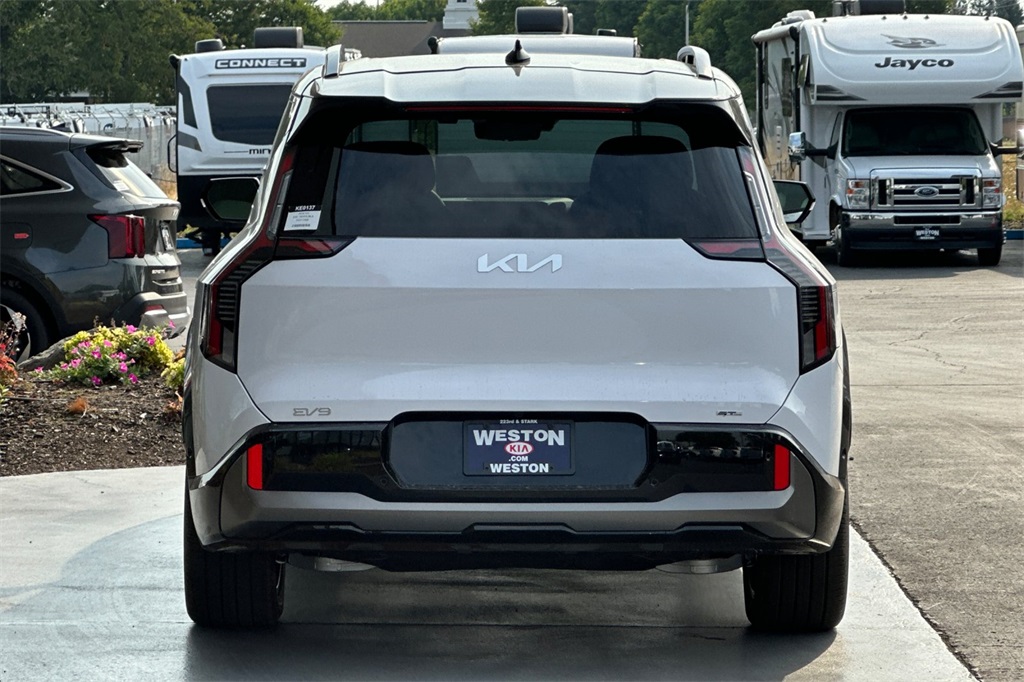 new 2026 Kia EV9 car, priced at $70,610
