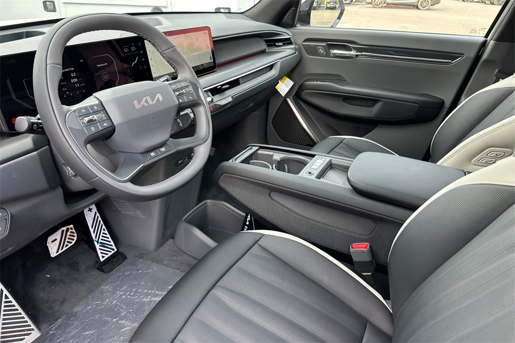 new 2026 Kia EV9 car, priced at $70,610