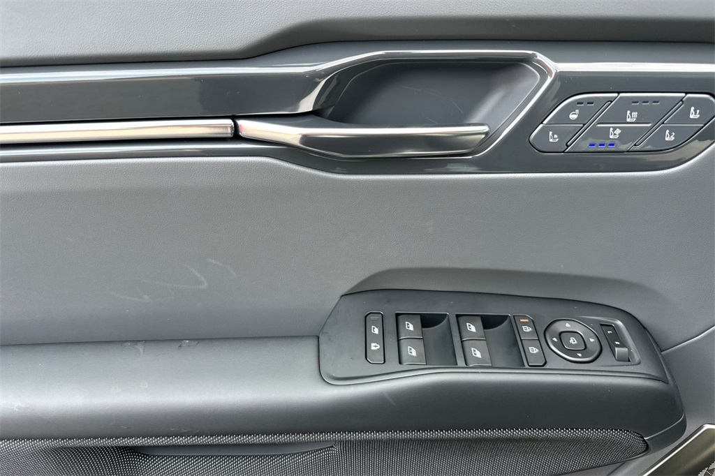 new 2026 Kia EV9 car, priced at $70,610