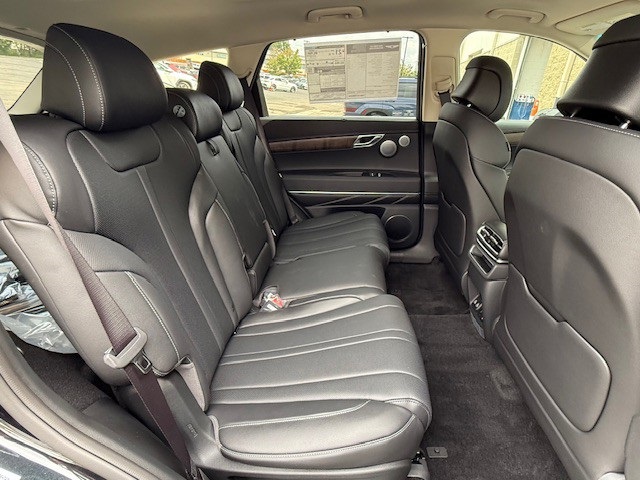 new 2025 Genesis GV80 car, priced at $68,460