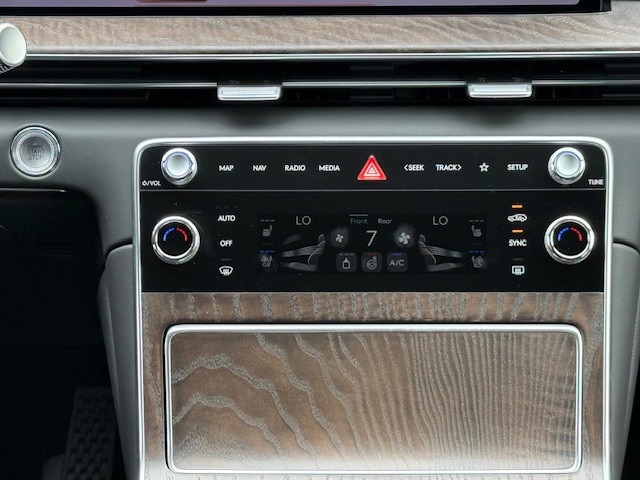 new 2025 Genesis GV80 car, priced at $68,460