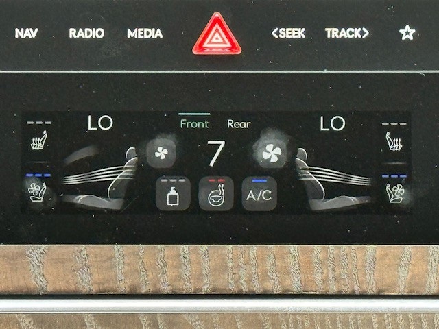 new 2025 Genesis GV80 car, priced at $68,460