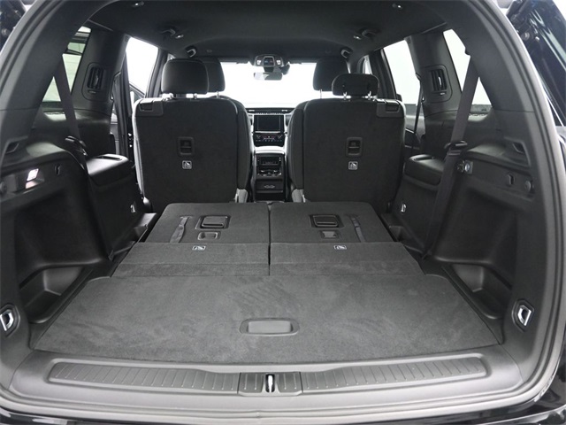 new 2025 Jeep Grand Cherokee L car, priced at $38,778