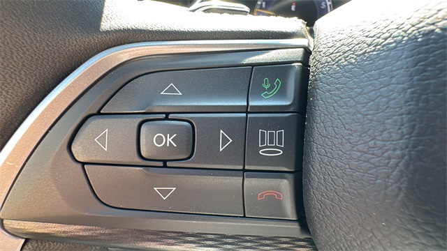 new 2025 Jeep Grand Cherokee car, priced at $41,648