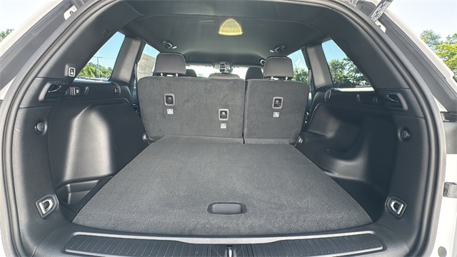 new 2025 Jeep Grand Cherokee car, priced at $41,648