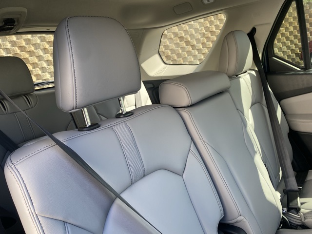 new 2025 Honda Pilot car, priced at $43,807