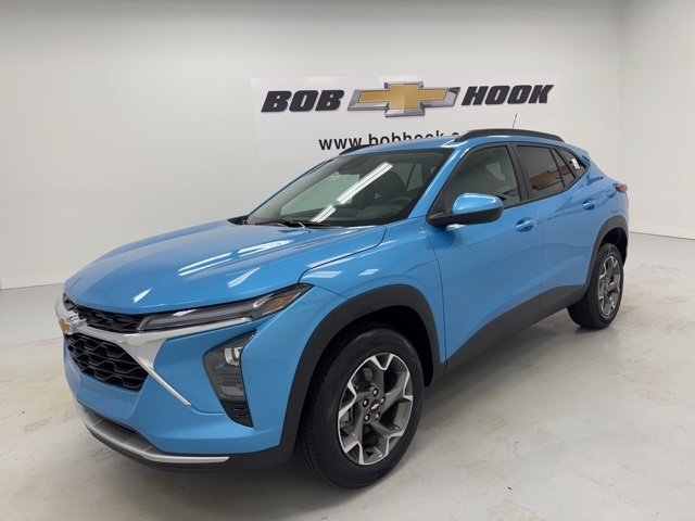 new 2025 Chevrolet Trax car, priced at $25,280