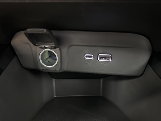 new 2025 Chevrolet Trax car, priced at $25,280