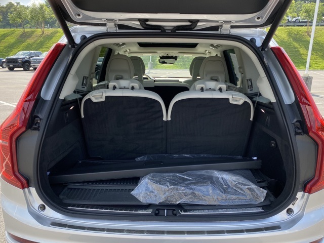 used 2022 Volvo XC90 car, priced at $37,317
