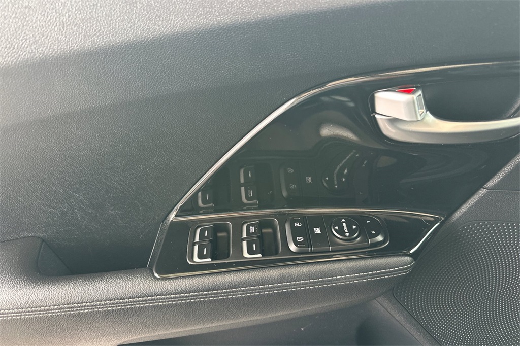 used 2022 Kia Niro car, priced at $21,990