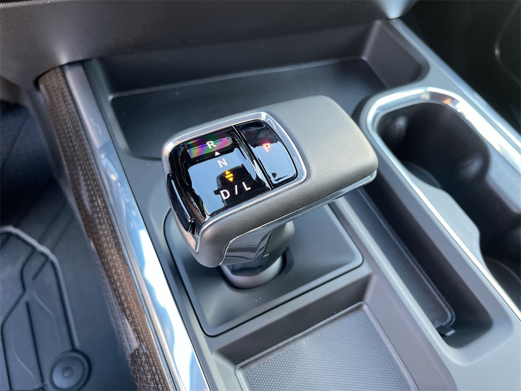 new 2025 Chevrolet Silverado 1500 car, priced at $58,802