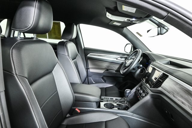 used 2022 Volkswagen Atlas Cross Sport car, priced at $24,900