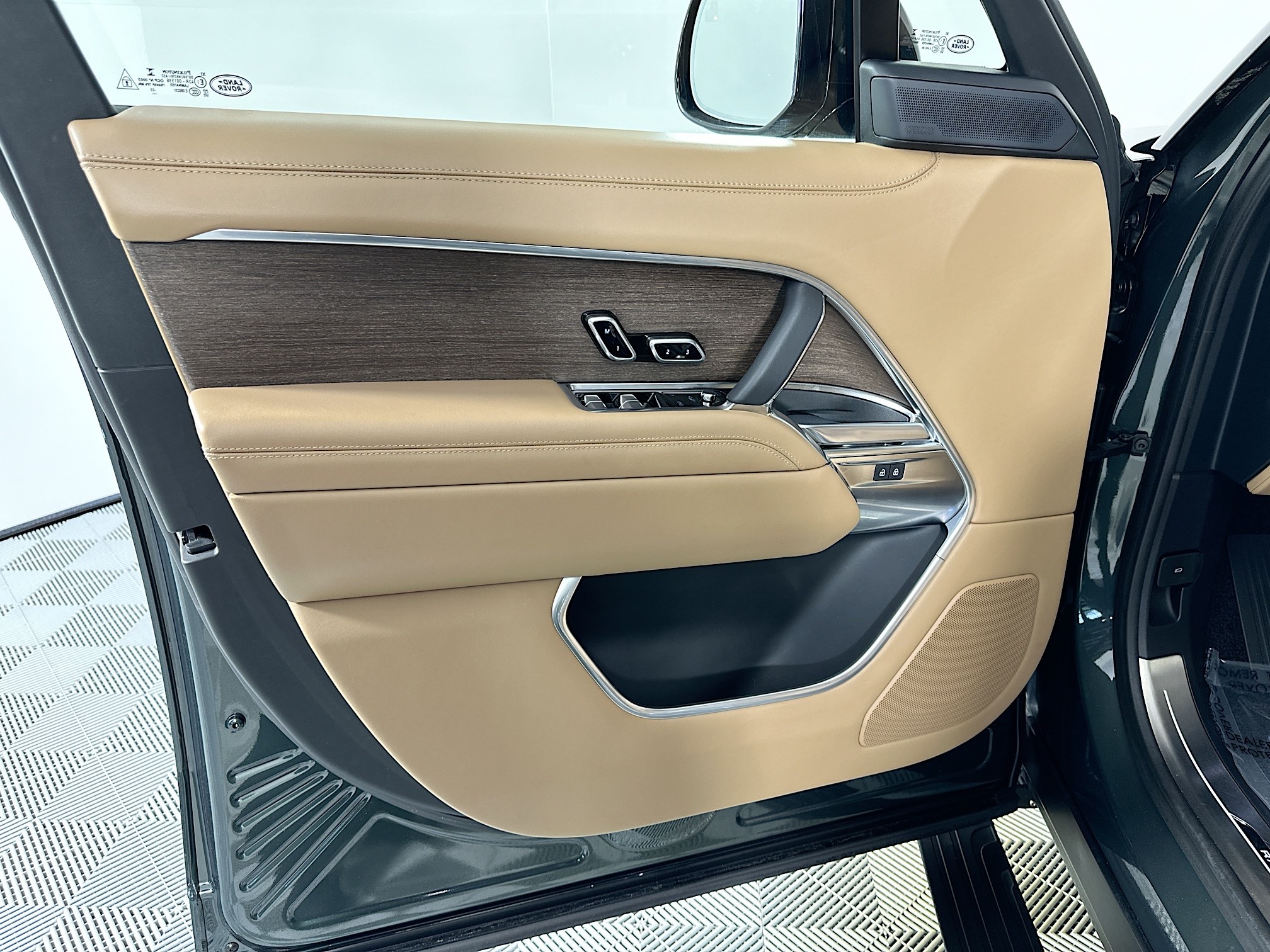 used 2023 Land Rover Range Rover car