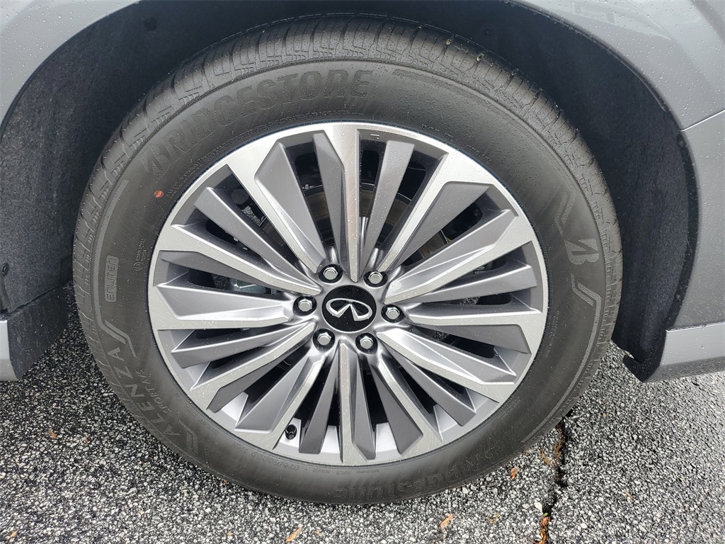 new 2025 INFINITI QX80 car, priced at $94,840