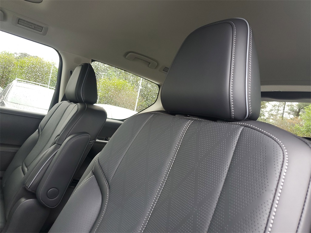 new 2025 INFINITI QX80 car, priced at $94,840