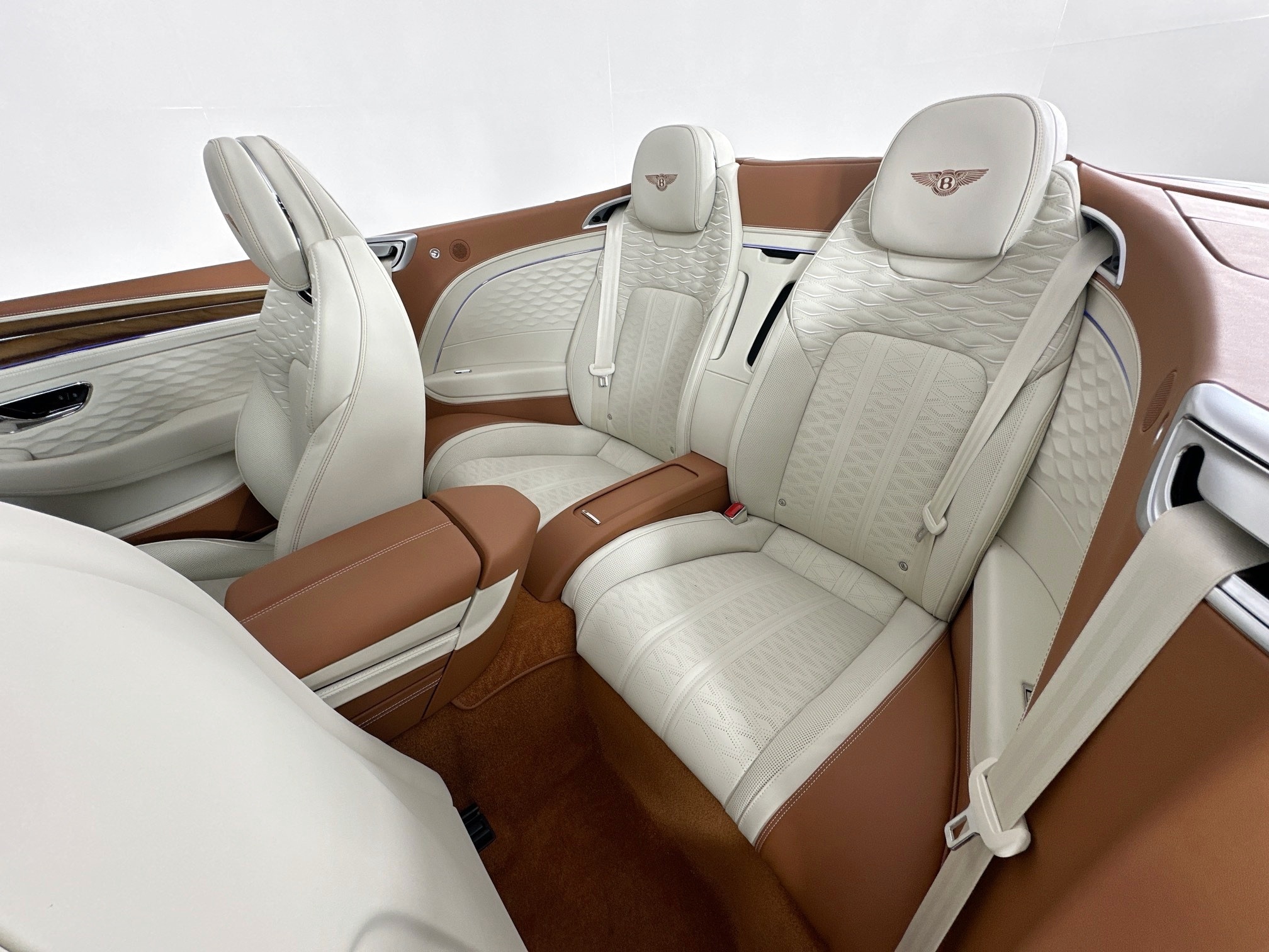 new 2025 Bentley Continental GT car