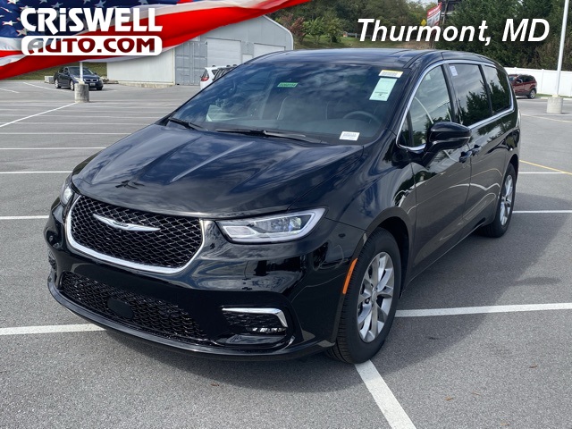 new 2026 Chrysler Pacifica car, priced at $46,536