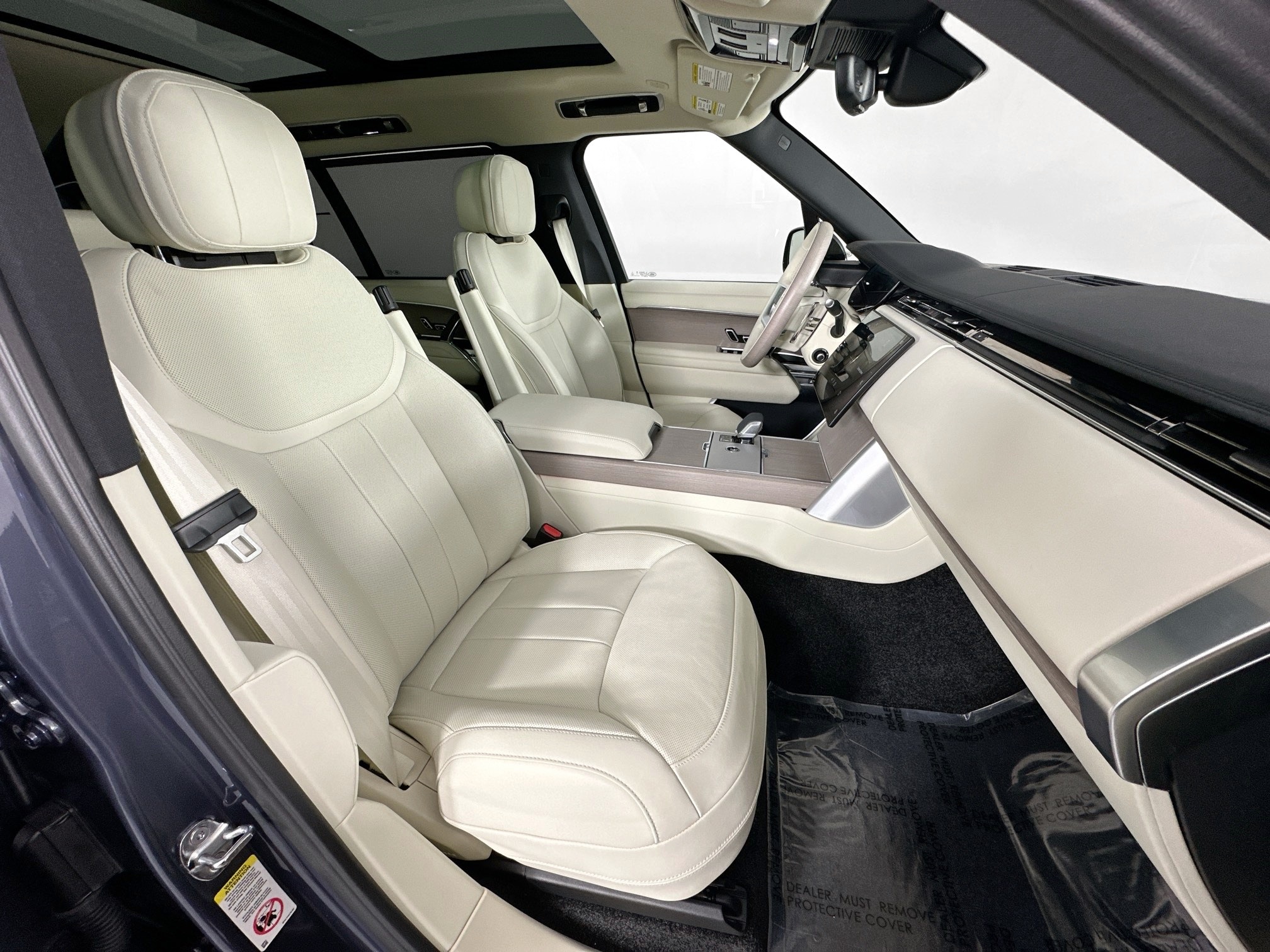 used 2025 Land Rover Range Rover car, priced at $125,999
