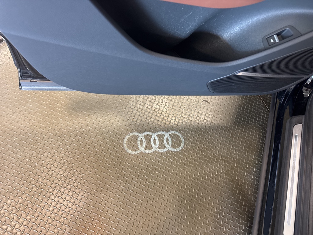 used 2021 Audi Q7 car, priced at $26,986