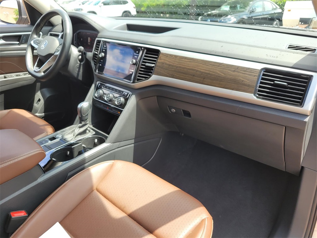 used 2023 Volkswagen Atlas car, priced at $30,075