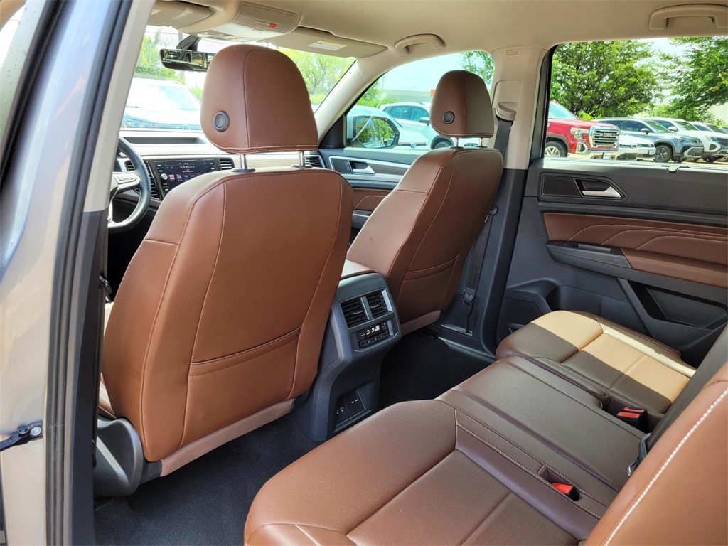 used 2023 Volkswagen Atlas car, priced at $30,075