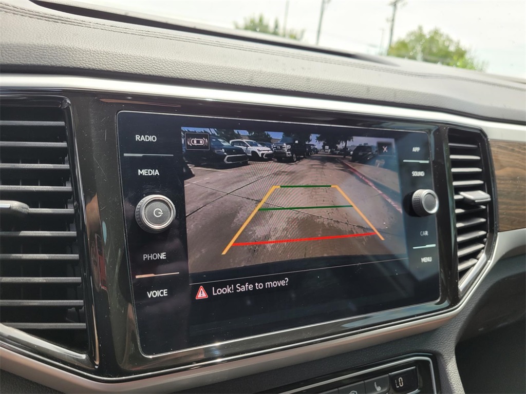 used 2023 Volkswagen Atlas car, priced at $30,075