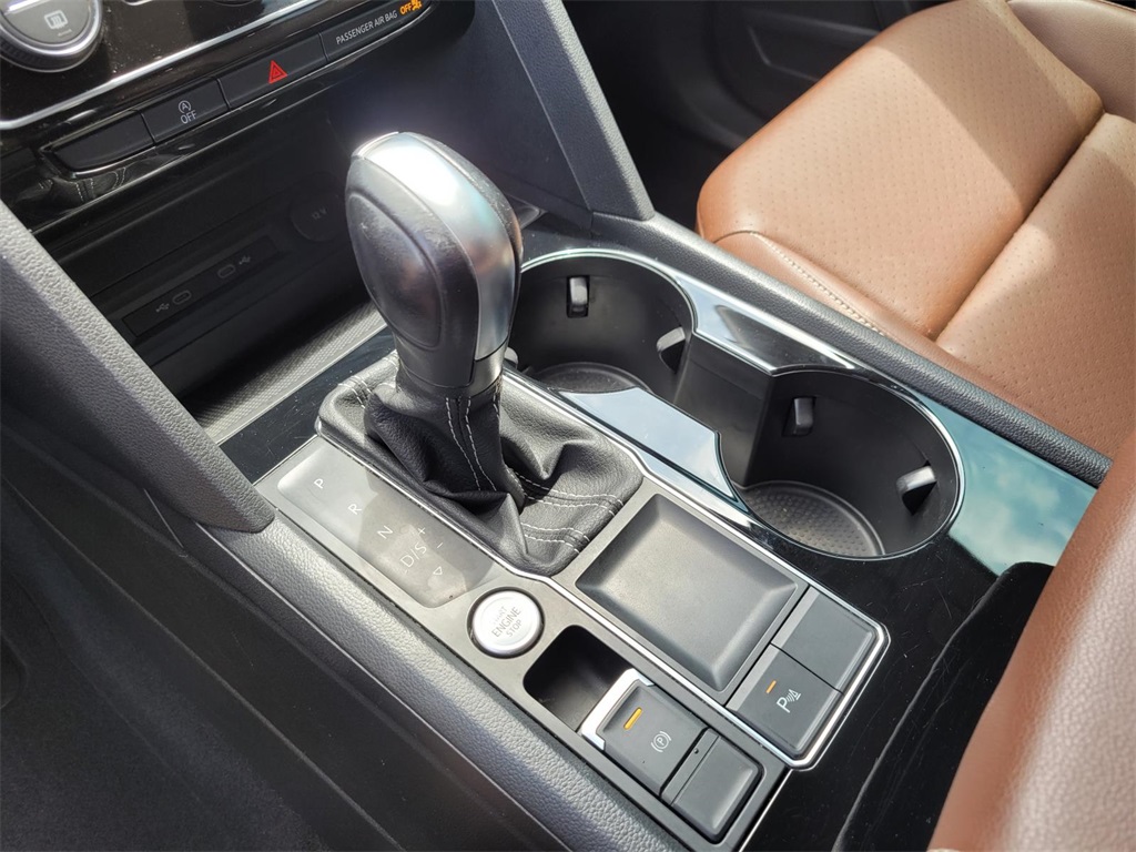 used 2023 Volkswagen Atlas car, priced at $30,075