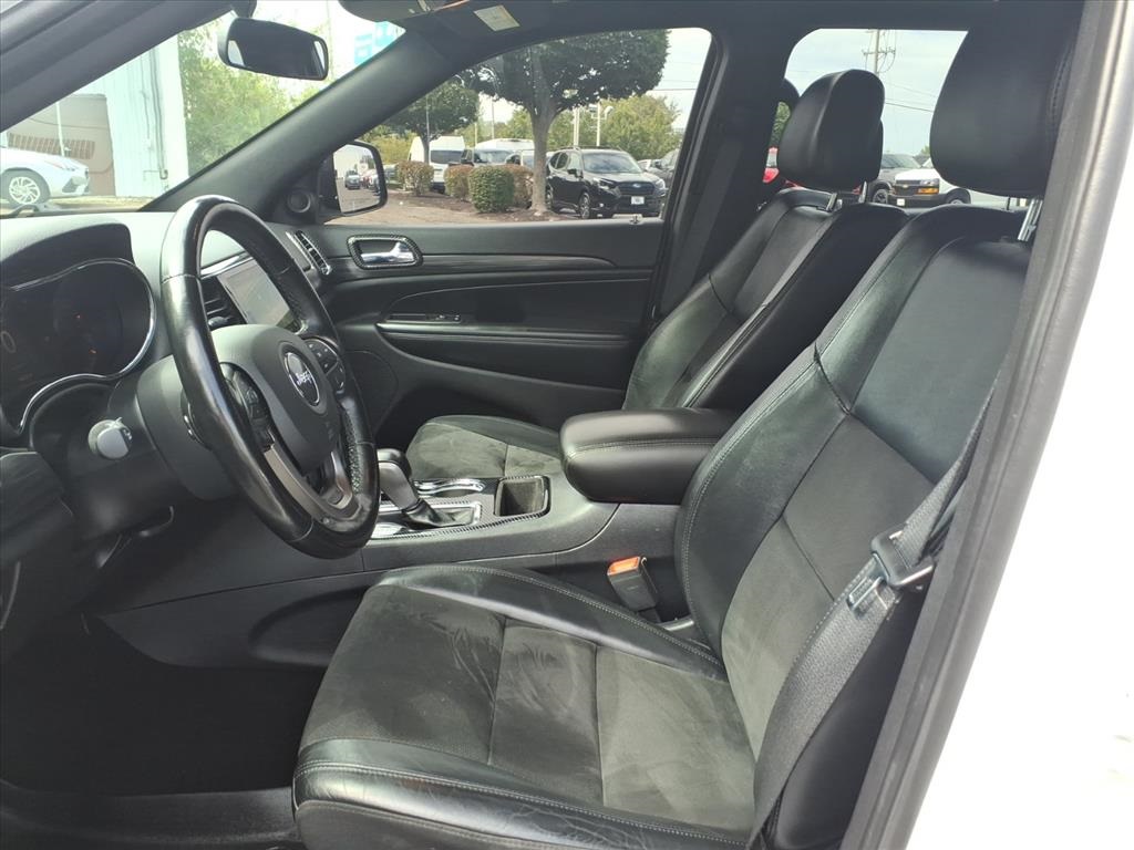 used 2021 Jeep Grand Cherokee car, priced at $24,900