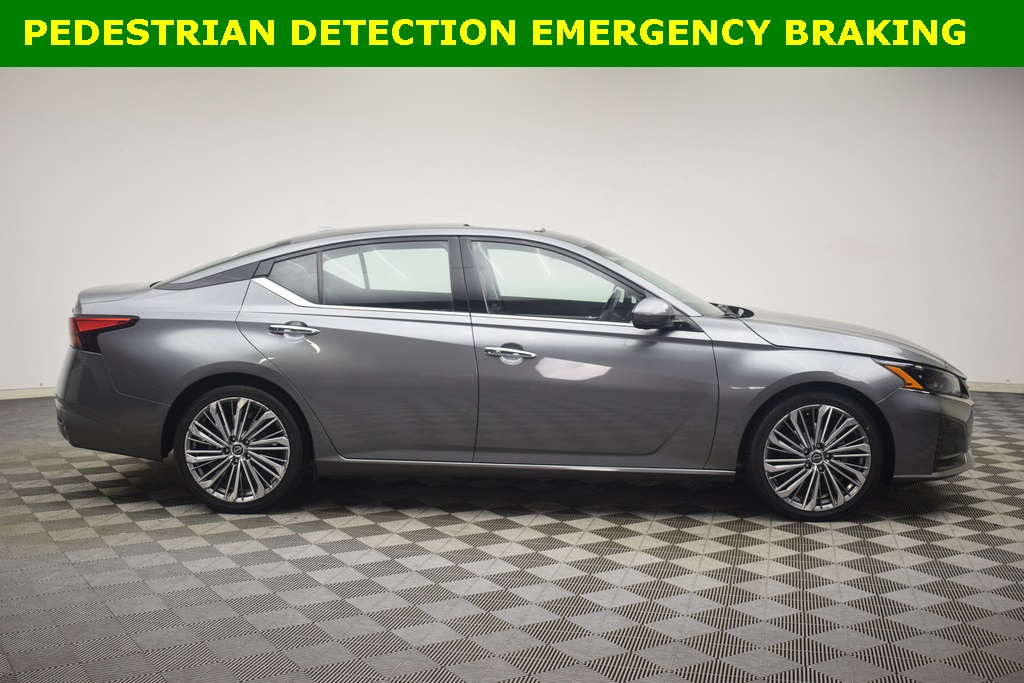 used 2023 Nissan Altima car, priced at $20,700